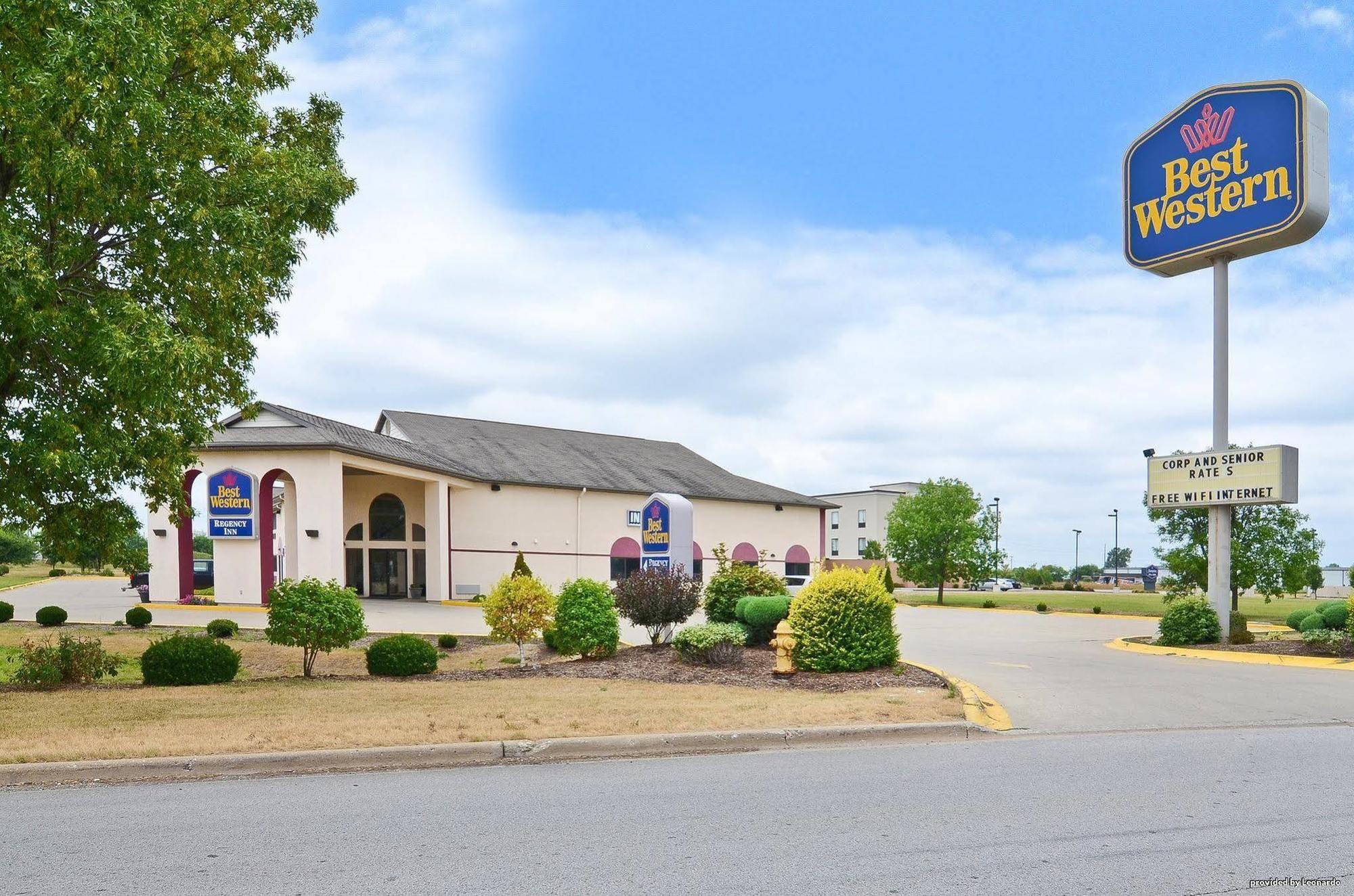 Baymont By Wyndham Danville Il Exterior foto